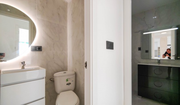 Resale - Apartment -
Torrevieja - Costa Blanca