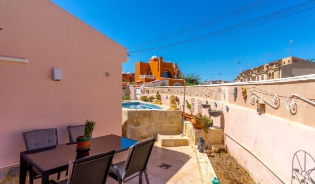 Brukt - Town House -
Torrevieja - Los Frutales/ La Rosaleda
