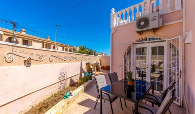 Brukt - Town House -
Torrevieja - Los Frutales/ La Rosaleda