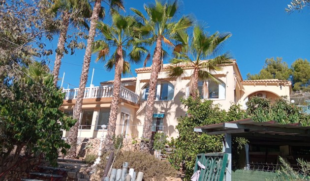 Resale - Villa -
La Nucía - Costa Blanca