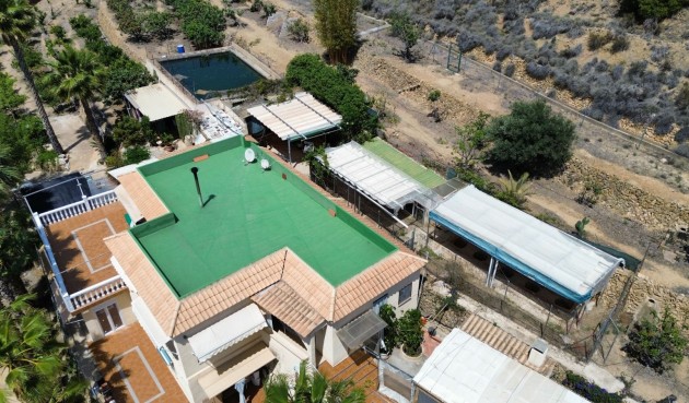 Resale - Villa -
La Nucía - Costa Blanca