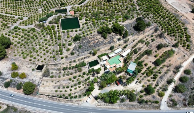 Resale - Villa -
La Nucía - Costa Blanca