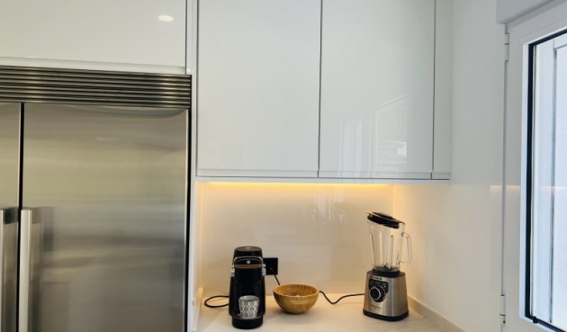 Resale - Villa -
Alfas del Pí - Costa Blanca