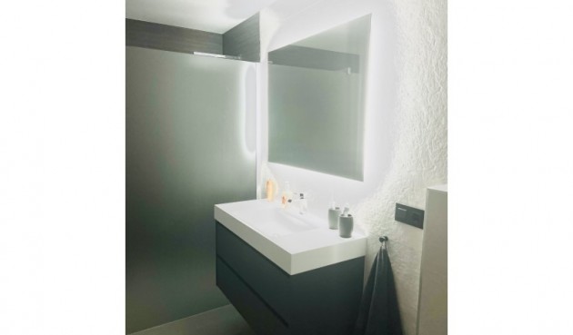 Resale - Villa -
Alfas del Pí - Costa Blanca