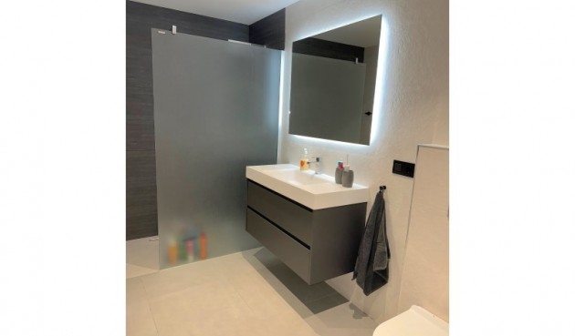 Resale - Villa -
Alfas del Pí - Costa Blanca