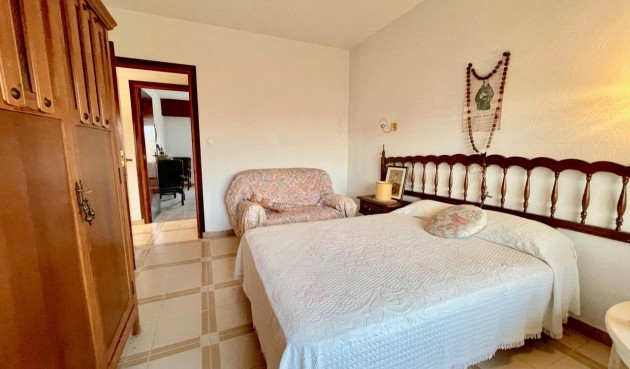 Återförsäljning - Villa -
Benidorm - Salto Del Agua