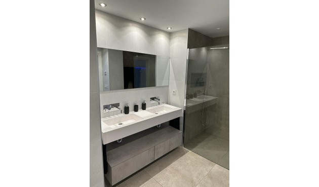 Resale - Penthouse -
Torrevieja - El Acequión - Los Náufragos