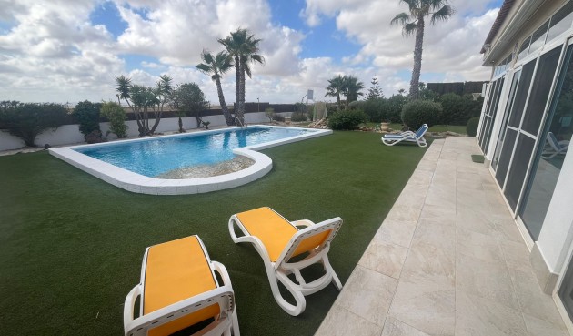 Resale - Villa -
Gea Y Truyols - Inland