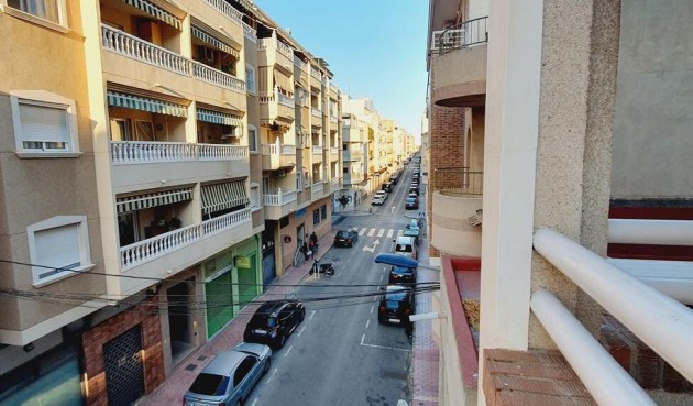 Brukt - Apartment -
Torrevieja - Centro