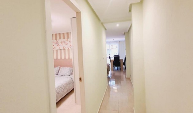 Brukt - Apartment -
Torrevieja - Centro
