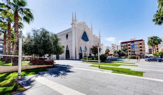 Reventa - Apartment -
Torrevieja - Costa Blanca