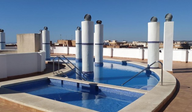 Återförsäljning - Apartment -
Torrevieja