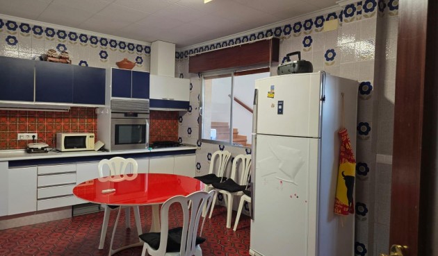 Brukt - Villa -
Orihuela Costa - Campoamor