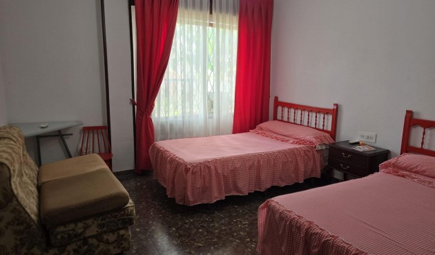 Brukt - Villa -
Orihuela Costa - Campoamor