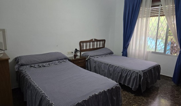 Brukt - Villa -
Orihuela Costa - Campoamor