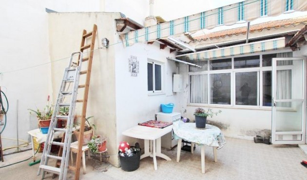 Resale - Town House -
Guardamar del Segura - Centro