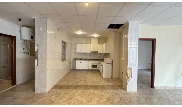 Resale - Apartment -
Torrevieja - Costa Blanca