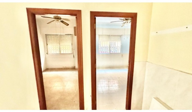 Resale - Apartment -
Torrevieja - Costa Blanca