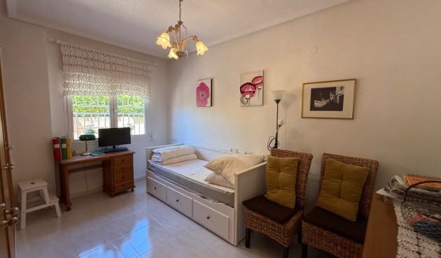 Reventa - Villa -
Orihuela Costa - Costa Blanca