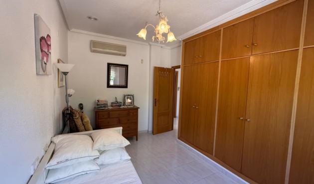 Reventa - Villa -
Orihuela Costa - Costa Blanca
