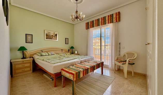 Återförsäljning - Town House -
Rojales - Inland