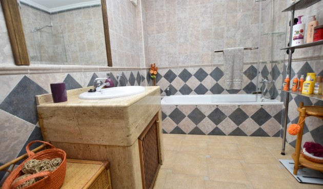 Resale - Villa -
Algorfa - Inland