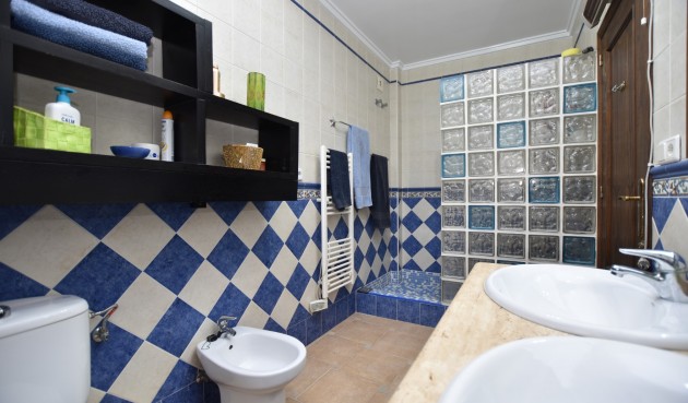 Resale - Villa -
Algorfa - Inland