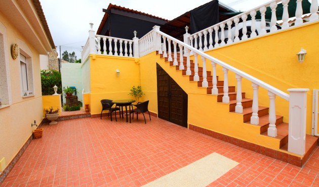 Resale - Villa -
Algorfa - Inland