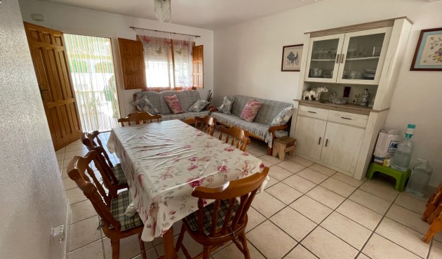 Reventa - Town House -
Torre de la Horadada - Costa Blanca