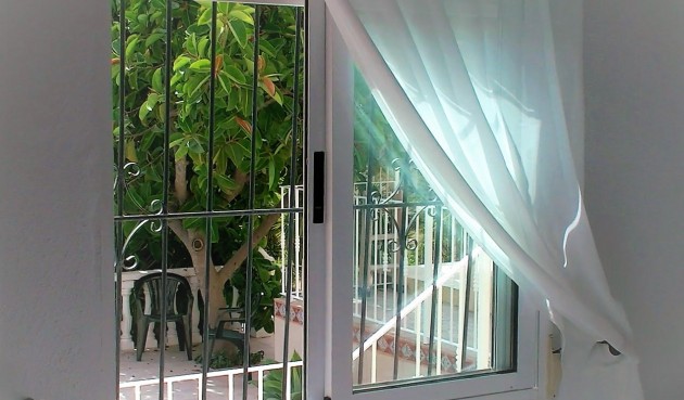 Resale - Villa -
Torrevieja - Costa Blanca