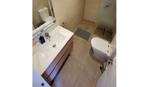 Resale - Villa -
Torrevieja - Costa Blanca