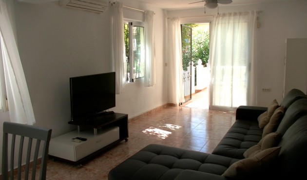Resale - Villa -
Torrevieja - Costa Blanca