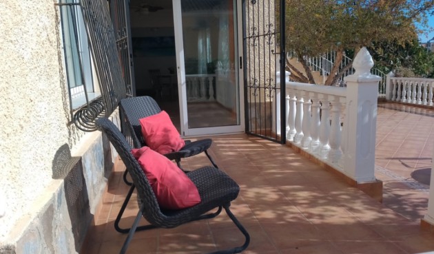 Resale - Villa -
Torrevieja - Costa Blanca