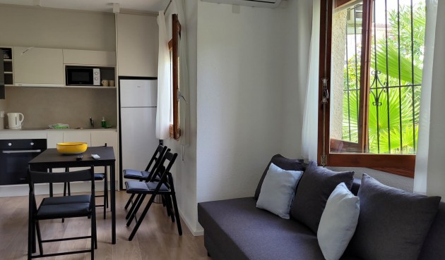 Resale - Villa -
Torrevieja - Costa Blanca