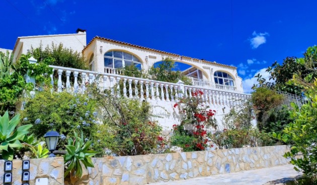 Resale - Villa -
Torrevieja - Costa Blanca