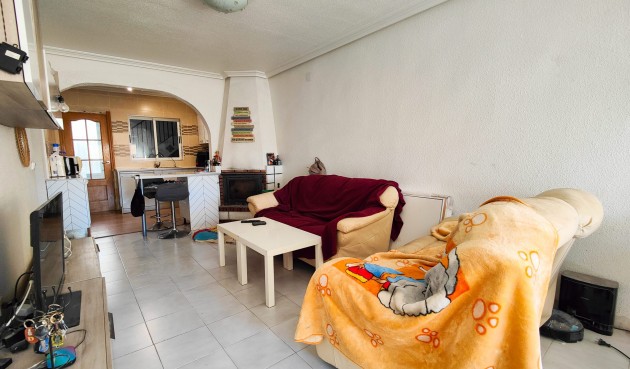 Resale - Town House -
San Miguel de Salinas - Inland