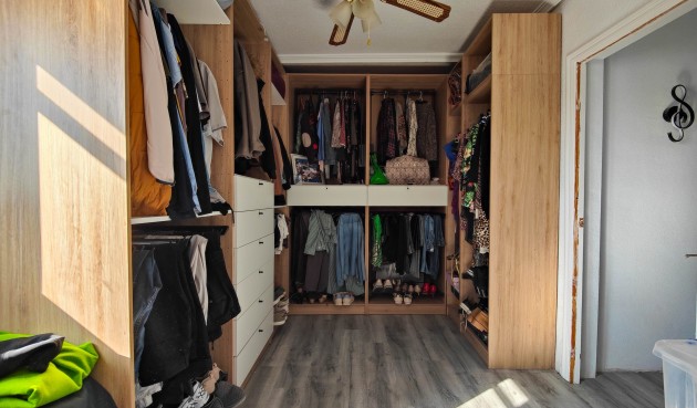 Resale - Town House -
San Miguel de Salinas - Inland