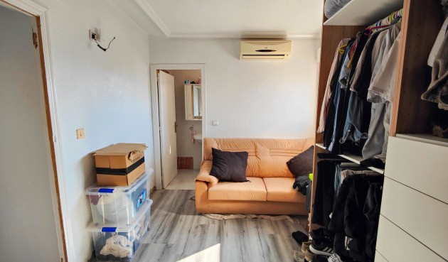 Resale - Town House -
San Miguel de Salinas - Inland