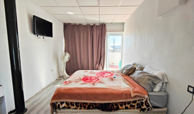 Resale - Town House -
San Miguel de Salinas - Inland