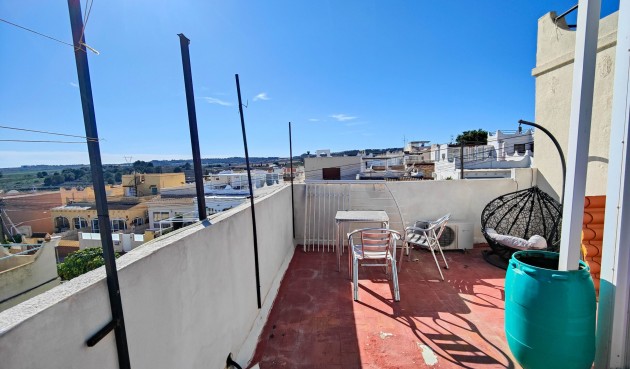 Resale - Town House -
San Miguel de Salinas - Inland