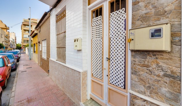 Återförsäljning - Apartment -
Torrevieja - Centro