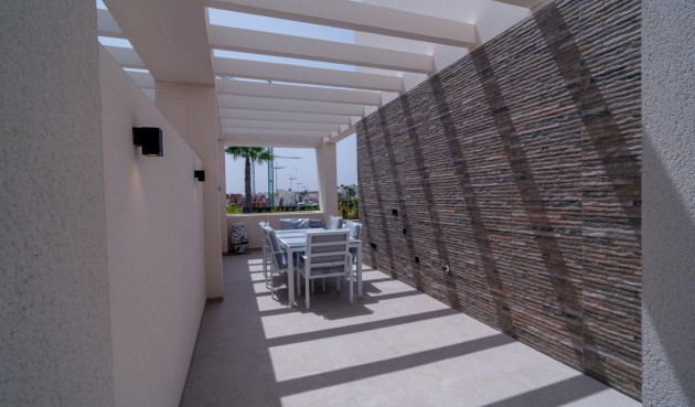 Brukt - Villa -
Algorfa - La Finca Golf