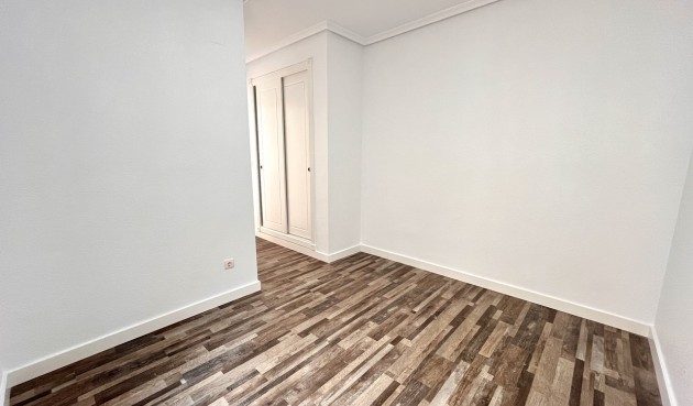 Resale - Apartment -
San Miguel de Salinas - Inland