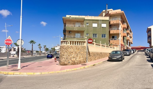 Resale - Apartment -
San Miguel de Salinas - Inland