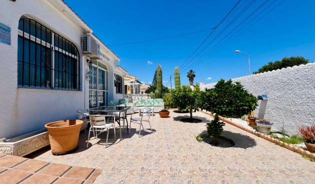 Brukt - Town House -
Torrevieja - Costa Blanca