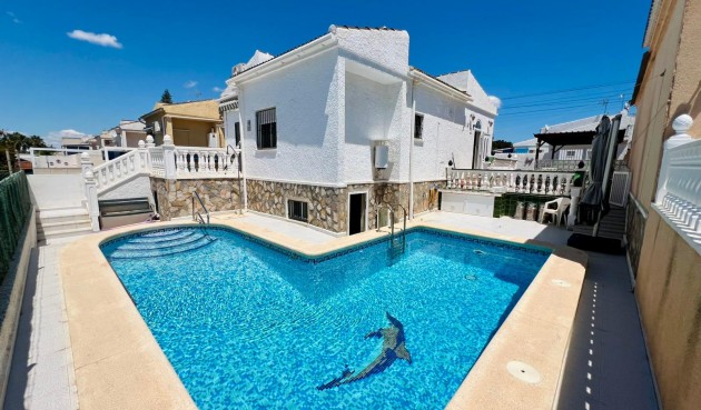 Brukt - Town House -
Torrevieja - Costa Blanca