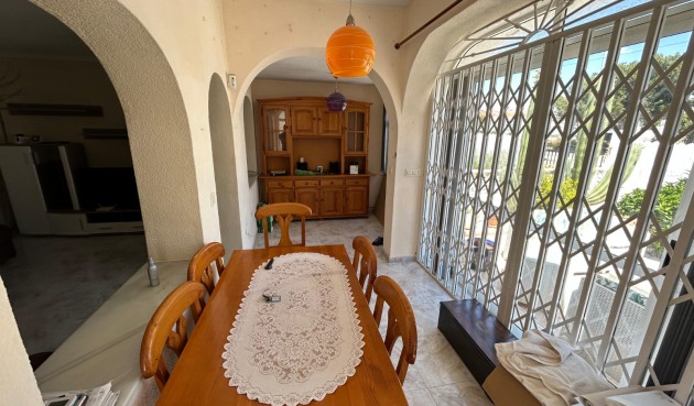 Brukt - Town House -
Torrevieja - Costa Blanca