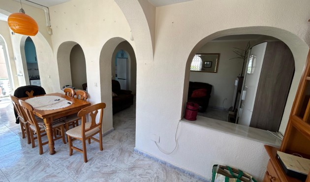 Brukt - Town House -
Torrevieja - Costa Blanca