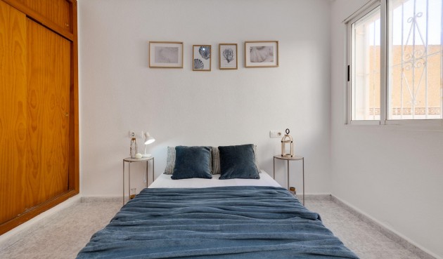 Brukt - Bungalow -
Torrevieja - Los Frutales