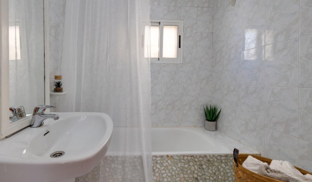 Brukt - Bungalow -
Torrevieja - Los Frutales